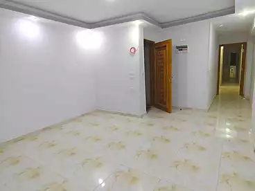 شقق للإيجار في شارع متحف المطريه، النعام، 120 متر