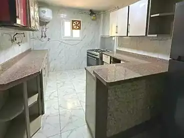 شقق للبيع في شارع محمود العيسوي، سيدي بشر بحري، 140 متر