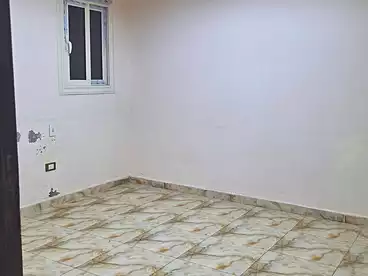 شقق للإيجار في شارع المجزر الالي، اللبيني، 170 متر