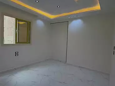 شقق للبيع في اللبيني، فيصل، 150 متر