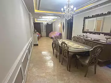 شقق للبيع في محرم بك، الاسكندرية، 135 متر