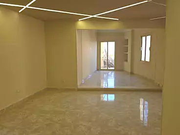 Apartments For rent in Street 35, Fifth Neighborhood, 170 sqm