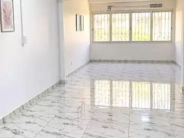 مكاتب للإيجار في اللبيني، فيصل، 170 متر