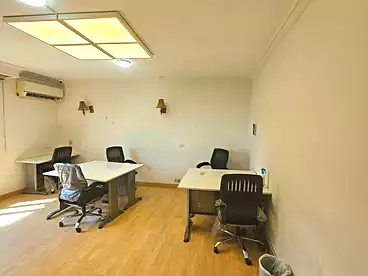 Offices For rent in Street 216, Degla, 300 sqm