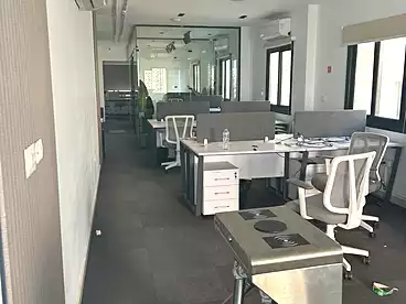 مكاتب للإيجار في شارع التسعين الشمالي، شارع التسعين، 300 متر