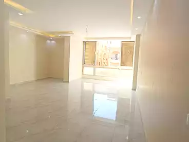 Apartments For rent in Lotus South, Lotus, 200 sqm