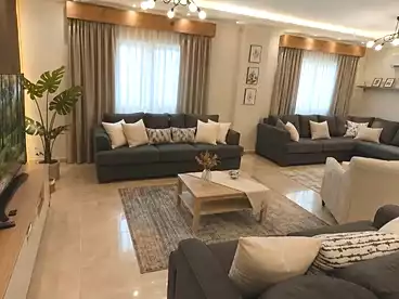 Apartments For sale in Tersa St., El Talbeya, 175 sqm