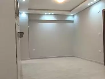 Apartments For rent in El Khamseen St., Nozha 2, 170 sqm