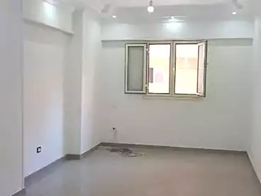 شقق للبيع في شارع محمود العيسوي، سيدي بشر بحري، 130 متر