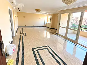 Apartment For rent in Abd El-Haleem Hafez St., Phase 3, 168 sqm