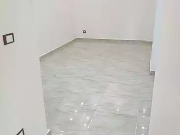 شقق للبيع في محرم بك، الاسكندرية، 100 متر
