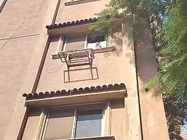Building For sale in El Taawon, Faisal, 250 sqm