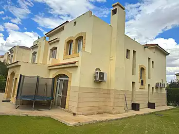 Villas For rent in Gardenia Park 2 Compound - IGI, Compounds in 6 October, 440 sqm