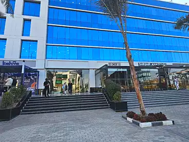 مكاتب للإيجار في تريفيوم سكوير مول - إنماء، كمبوند بالتجمع الخامس، 80 متر
