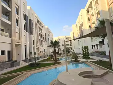 شقق للبيع في كمبوند الجار بريتش ديستريكت، كمبوند بمدينة الشروق، 151 متر
