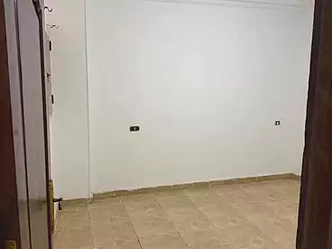 عقارات للإيجار في اللبيني، الهرم، 150 متر