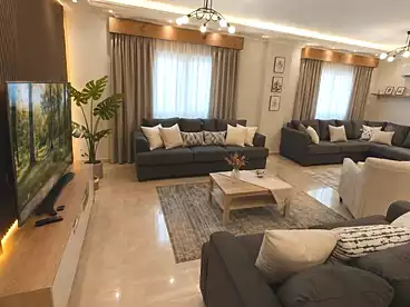 Apartments For sale in Tersa St., El Talbeya, 175 sqm