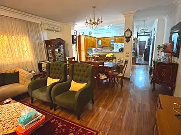 Duplex For sale in Street 66, Second Neighborhood, 205 sqm