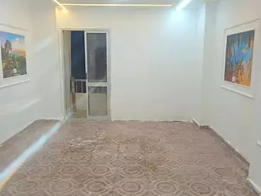 شقق للبيع في شارع ابراهيم عثمان، البيطاش، 100 متر