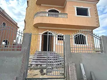 Separate Villa For sale in Media Village Compound, Compounds in 6 October, 270 sqm