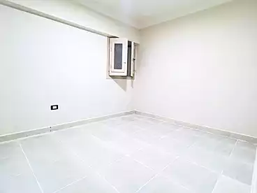 Duplex For sale in Street 25, Shatee El Nakheel, 300 sqm