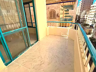Apartments For sale in Shatee El Nakheel, Al Agamy, 180 sqm