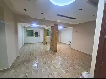 Apartments For sale in Gamal Abdel Nasser St., El Mandara, 100 sqm