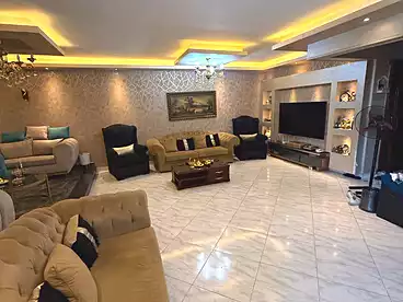 Apartments For sale in Mostafa El Nahaas St., Nasr City, 220 sqm