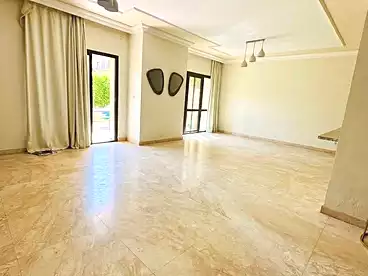in The Courtyard - Sodic, Compounds in Sheikh Zayed, 214 sqm