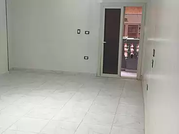 شقق للإيجار في اللبيني، فيصل، 130 متر