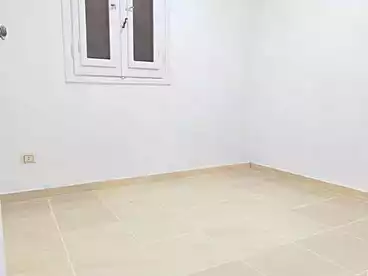 Apartments For sale in Shatee El Nakheel, Al Agamy, 80 sqm