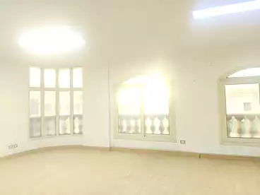 Administrative Duplex For rent in Morabaa El Wozaraa, Sheraton, 700 sqm