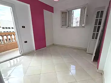 شقق للبيع في محرم بك، الاسكندرية، 100 متر