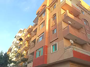 دوبلكس للبيع في المجاوره الرابعه، غرب سوميد، 193 متر