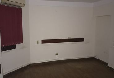 listing-image