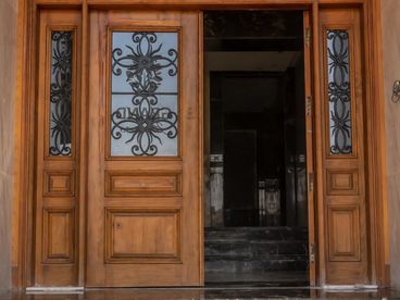 listing-image