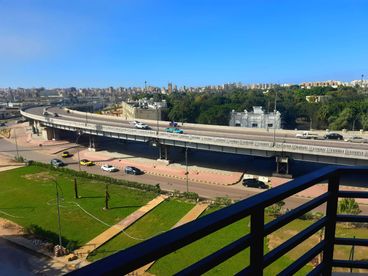 شقةمتر في فالوري انطونيادس على الواجهة دور 7 فيو مفتوح