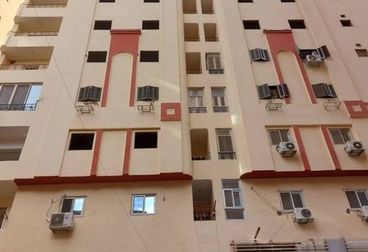 شقة للبيع شارع قناة السويس الرئيسي