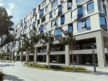 listing-image
