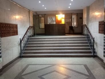 listing-image