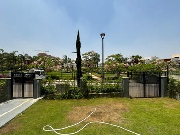 listing-image
