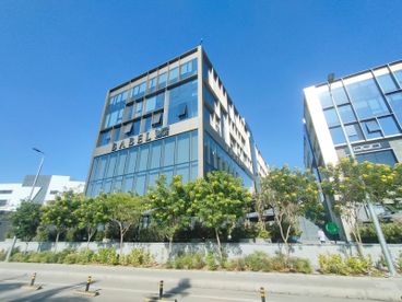 listing-image