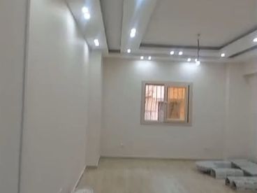 شقه للايجار المقطم  الهضبه الوسطى  الحي السابع سوبر لوكس اول سكن سكني او اداي