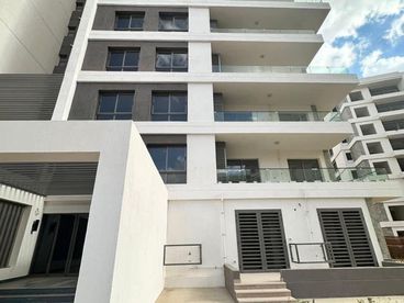 listing-image