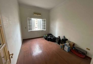 listing-image