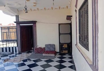 listing-image