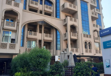 listing-image