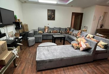 listing-image
