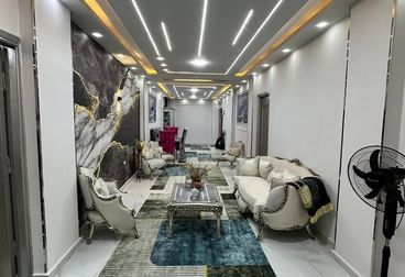 listing-image