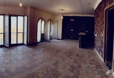 listing-image